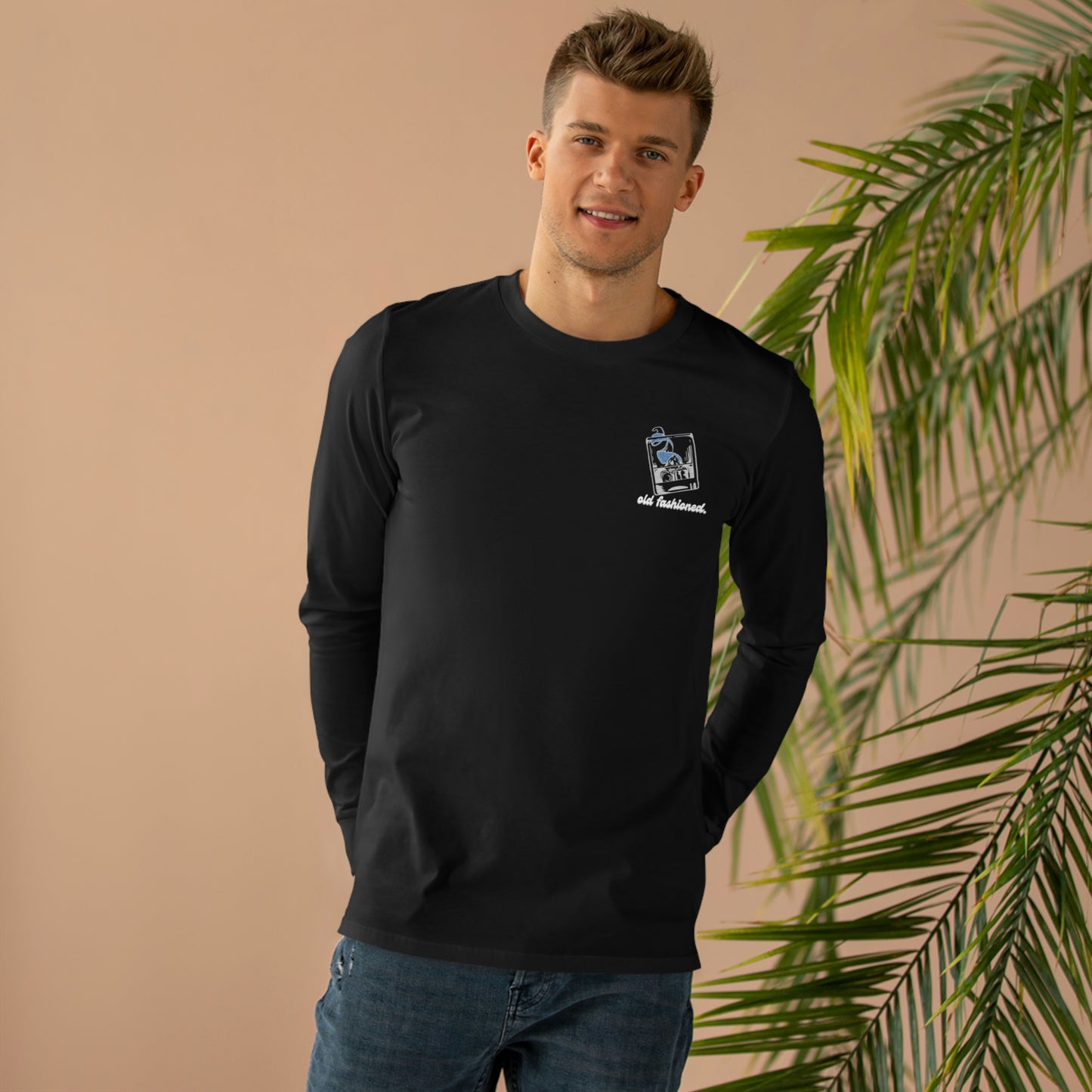 Men’s Old Fashioned Long-sleeved Tee